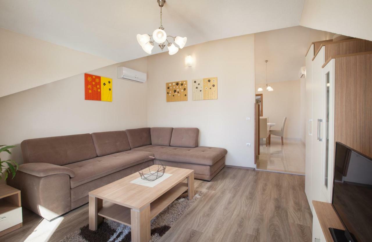 Apartments Kate Makarska Eksteriør billede