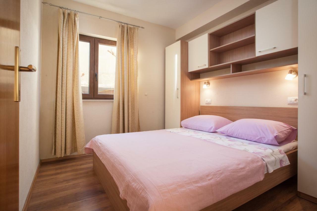Apartments Kate Makarska Eksteriør billede