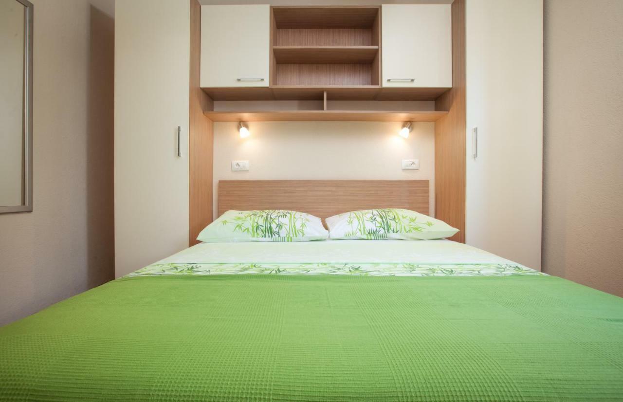 Apartments Kate Makarska Eksteriør billede