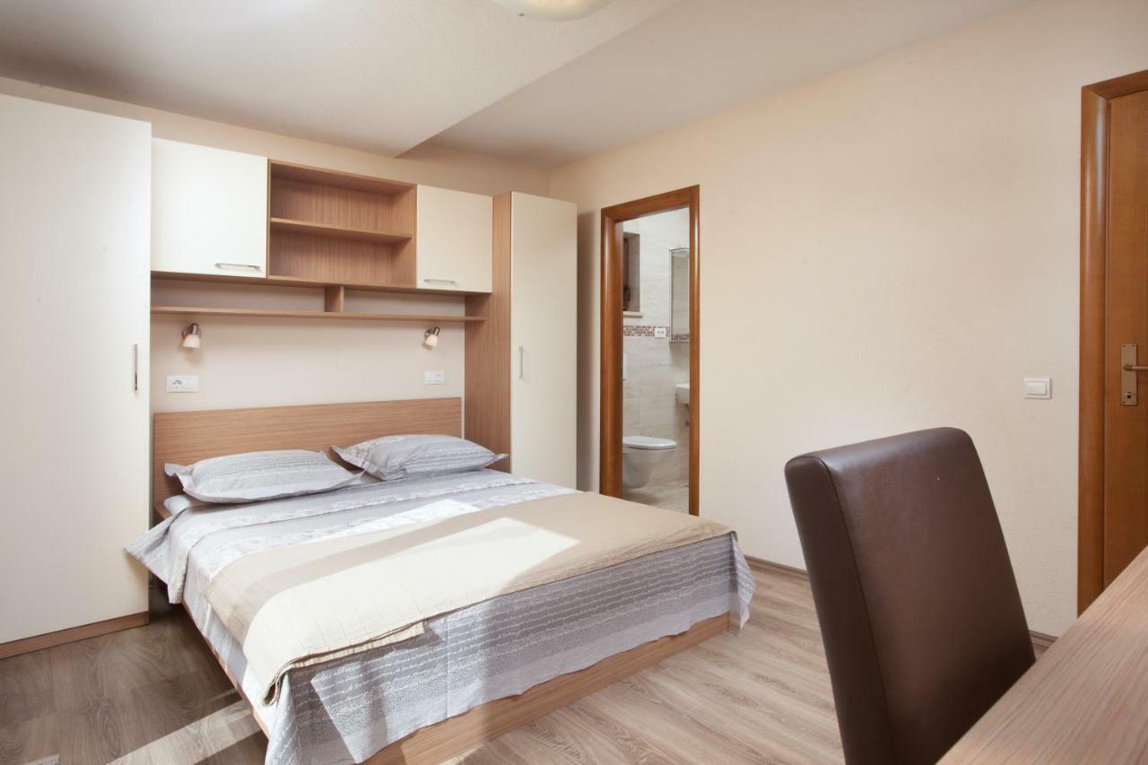 Apartments Kate Makarska Eksteriør billede
