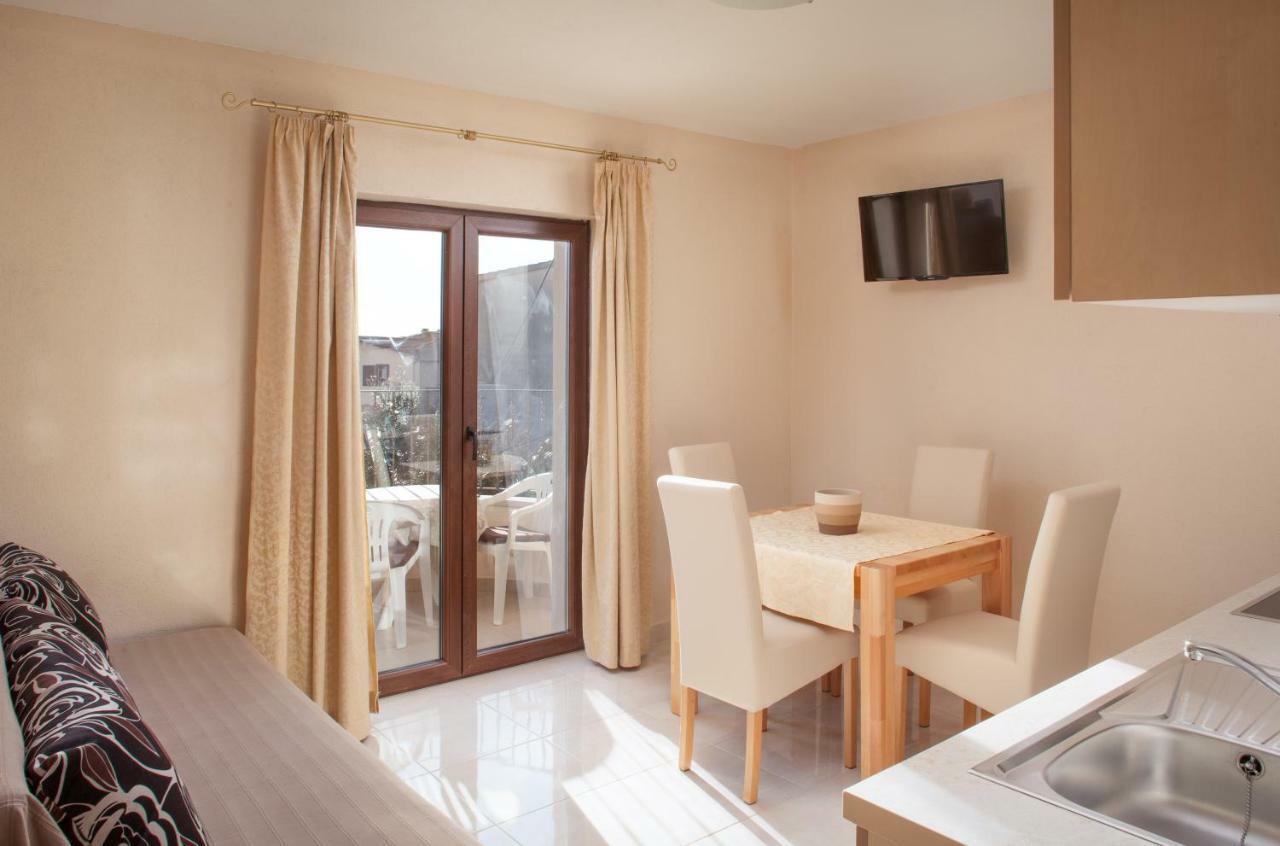 Apartments Kate Makarska Eksteriør billede